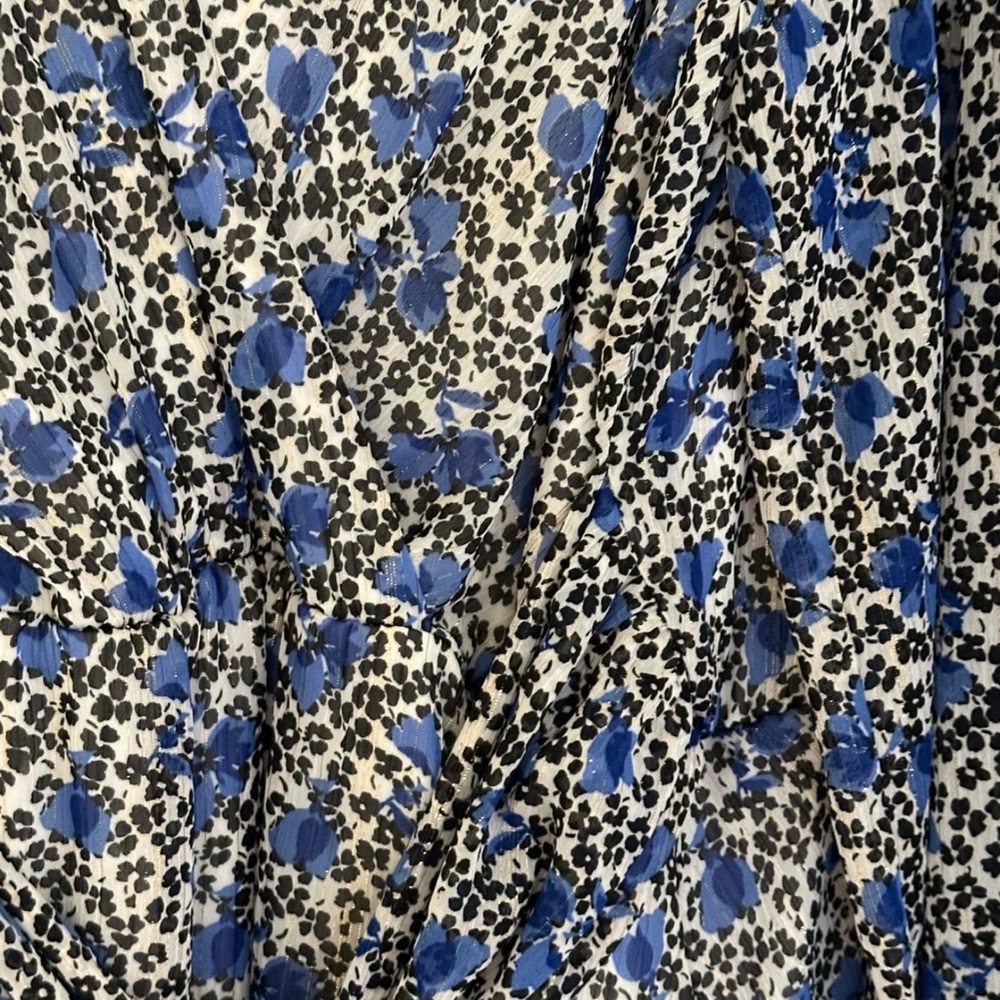 Express Blue and White Floral Long Sleeve Dress - Picture 6 of 6